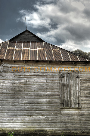 sisterdaleshed_roof
