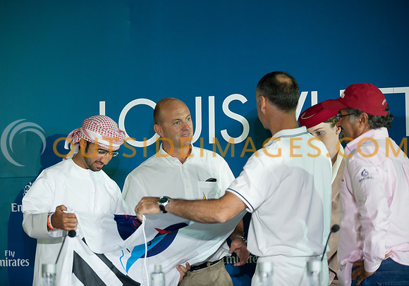LV/WSTA DUBAI