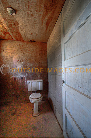 peytonschooltoilet