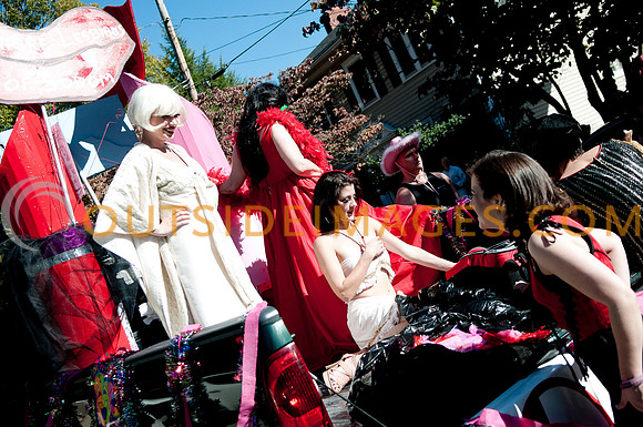 © WWW.OUTSIDEIMAGES.COM