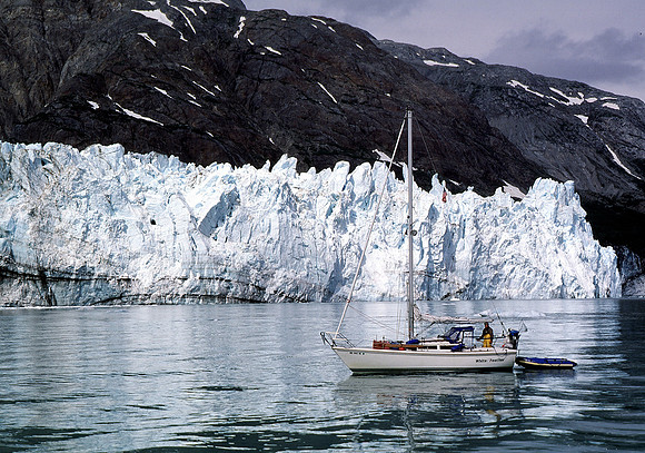 This image belongs to  © WWW.OUTSIDEIMAGES.CO.NZ