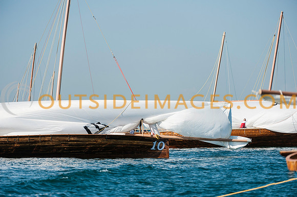 LV/WSTA DUBAI