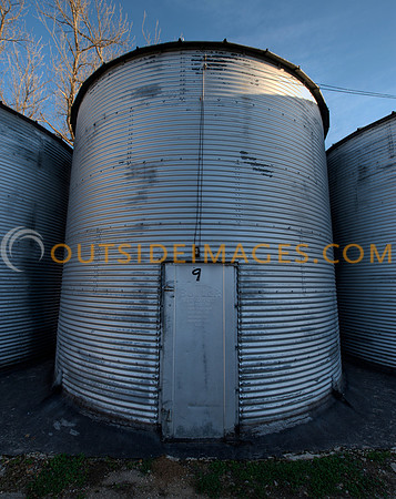 seed_tank9